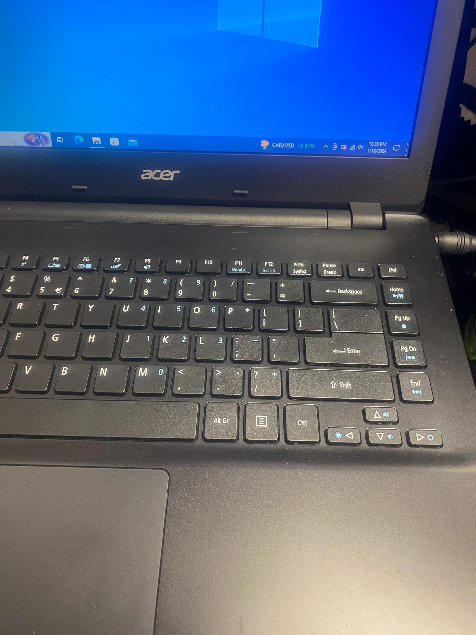 Acer Travelmate P246 intel core- i5-4210U CPU@1.70GHz 8GB 128GB SSD 14in win 10 pro